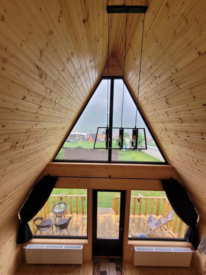 Pine Chalet Kazbegi エクステリア 写真